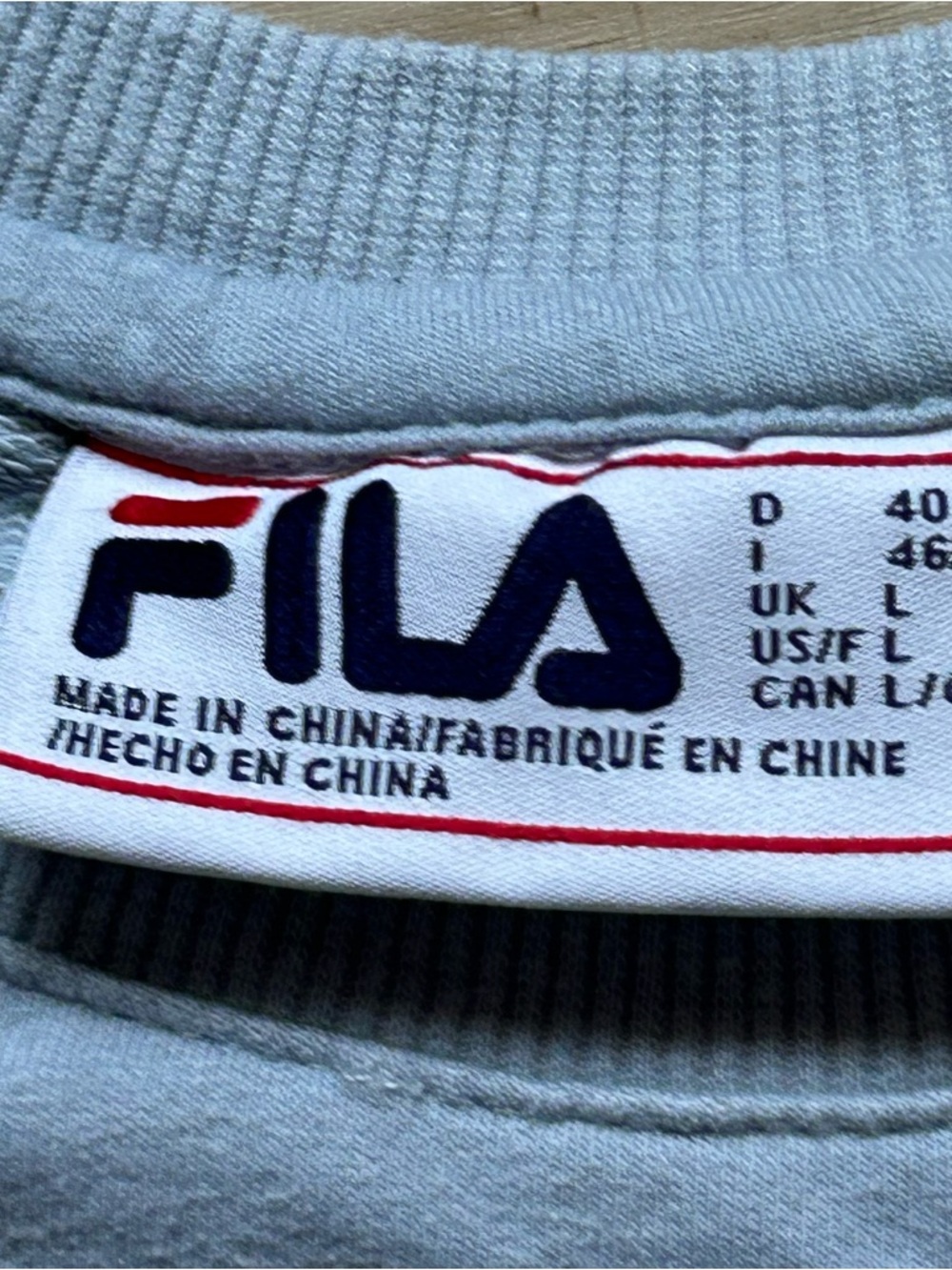 Fila women’s Crewneck Sweatshirt in Light blue with pockets